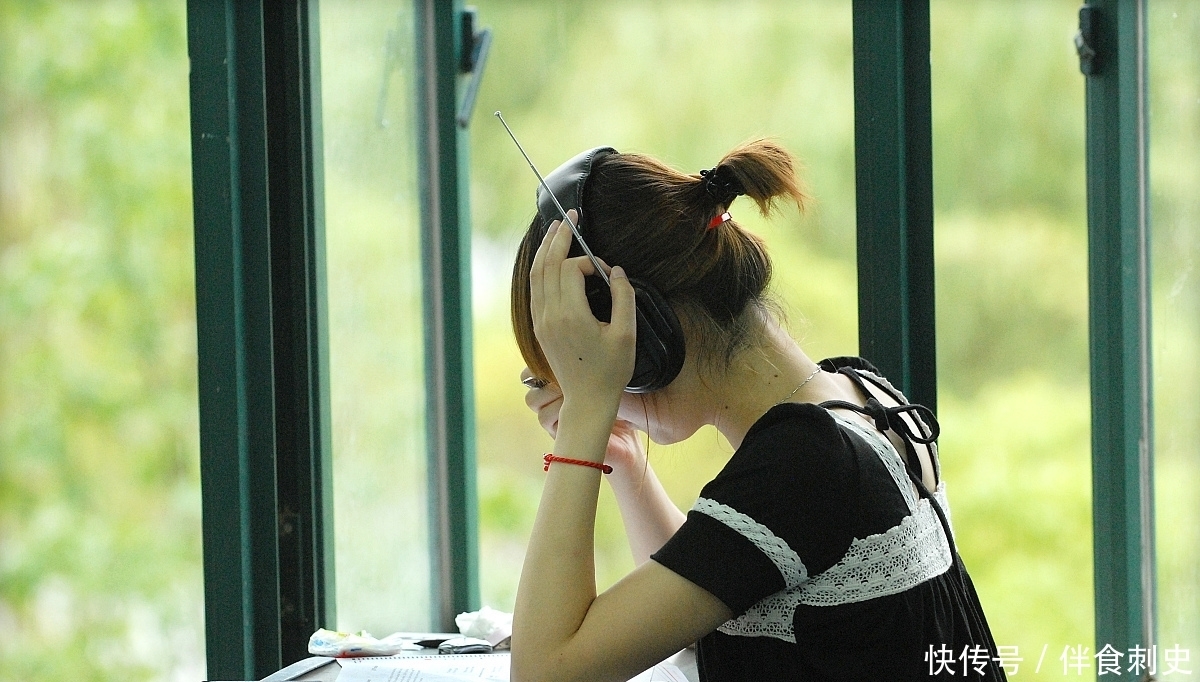 外语类专|非常喜欢英语且成绩优秀,大学想选英语专业但都不看好,怎么办?