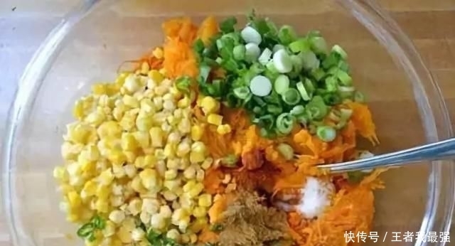  煎饼果子|这才是煎饼果子最好吃的做法,煎饼香,果子酥,比外面卖的还好吃