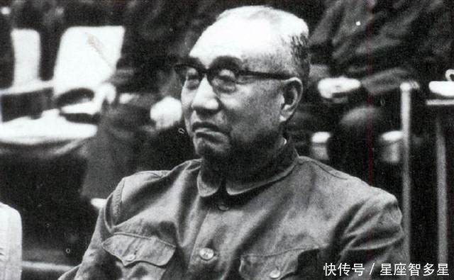  对自己|他是开国少将，生活简朴，女儿结婚时坐公交车到徐向前儿子的家中！