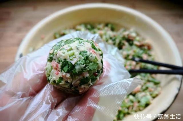 胡萝卜丁|失眠最怕这个菜,睡不好的人要多吃,一周吃两回,一觉安睡到天亮