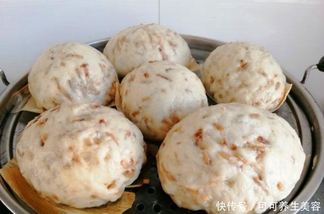 掀开|每年秋后,我家发面时都加“这一样”,掀开锅盖的那一刻,馋哭了