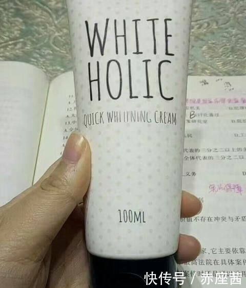  水润|这些素颜霜,深层补水一抹保湿透亮,轻薄不闷痘,塑造无瑕水润美肌