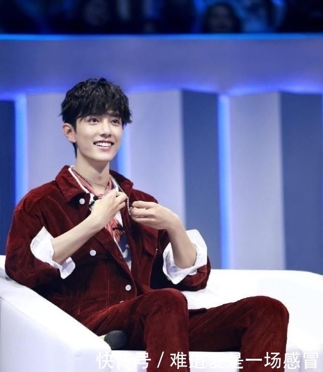 盛典|东方卫视跨年盛典用嘉宾画像官宣10位明星,肖战迪丽热巴似确定