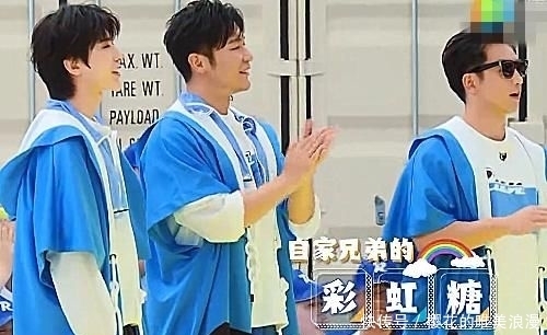 R1SE|奔跑吧:蔡徐坤跟R1SE周震南握手,对待陈立农,方式更直接