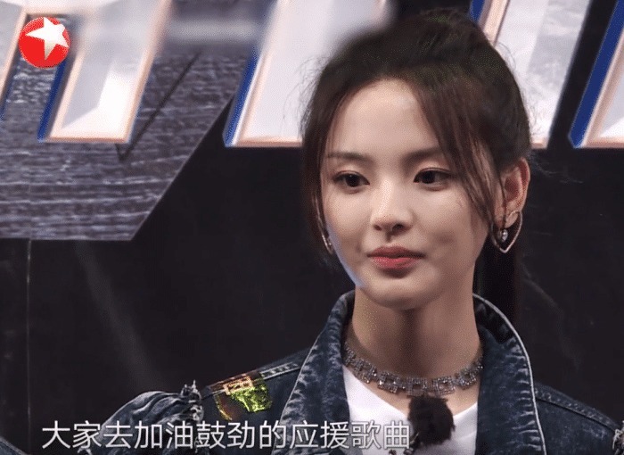  睡觉|《极限挑战》迎来最差劲女嘉宾，全程玩手机睡觉，片酬照样拿到手