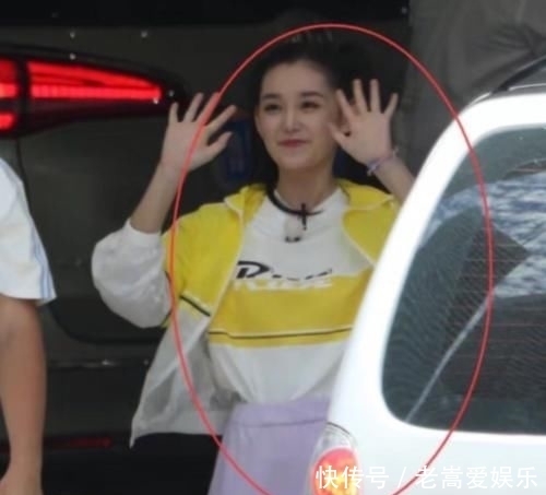 状态|蒋依依录跑男不定妆?太阳一照出油严重直接脱妆,暴露真实皮肤状态