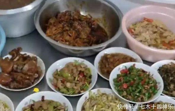 老板|最“任性”的老板,每天营业2小时,老板我做什么,您就吃什么