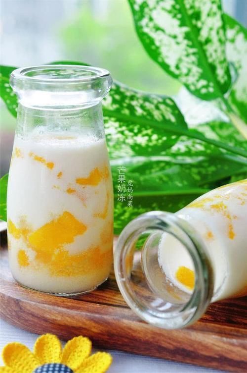甜品|1个芒果1盒牛奶,简单做春天最美味的小甜品,不用吉利丁也Q弹