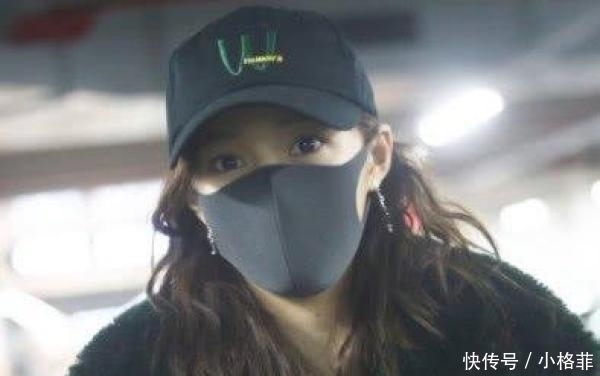 粉丝|关晓彤机场被喊“鹿嫂”,她下意识说3个字,网友这狗粮我吃了