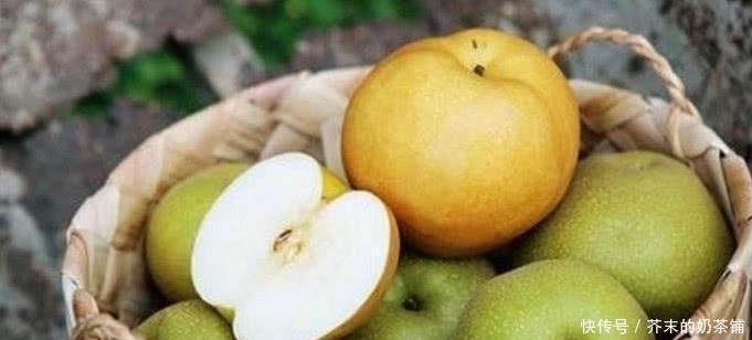 收回|农村大妈卖梨让顾客“吃一口”剩下的又收回去,这是为啥