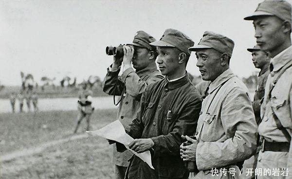 共有|三野共有4个兵团,为何只有这个兵团,司令员和政委都成为上将?