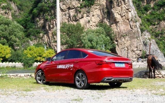 综合|符合年轻人的口味,但三缸会成为阻碍吗?吉利缤瑞综合实力解析