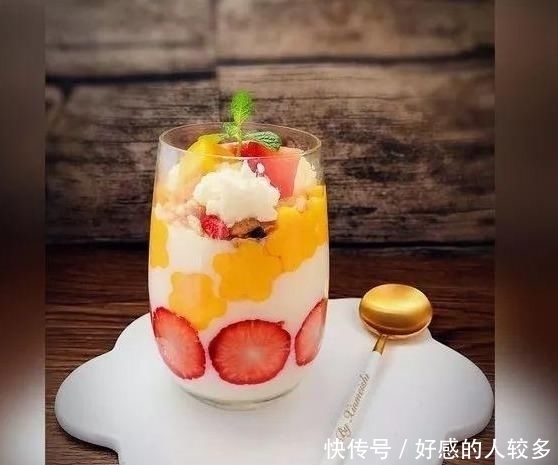  寄托|520快到了，将层层的爱意都寄托在这个奶油水果杯里吧