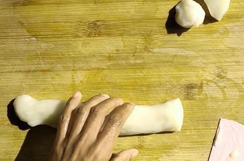 蒸好的糯米|教你在家做糯米果,不煎不油炸,口感软糯,甜甜的好好吃