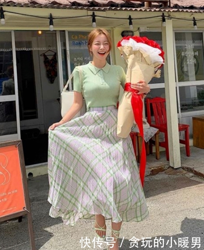 温柔|针织衫原来也能温柔且性感!这些针织tips很实在,学着穿就行