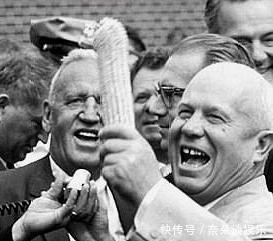 葬礼|赫鲁晓夫被二把手推翻,被软禁,最后连葬礼都没办!