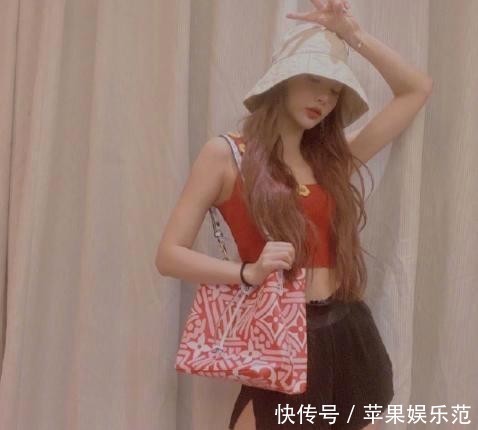 搭配同色系|看多了淑女风,不妨试试“酷姐姐”,超帅气