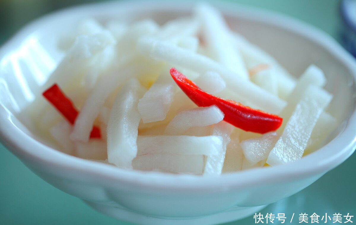 倒入|天冷多吃萝卜,教你5种萝卜好吃做法,美味又营养,别错过