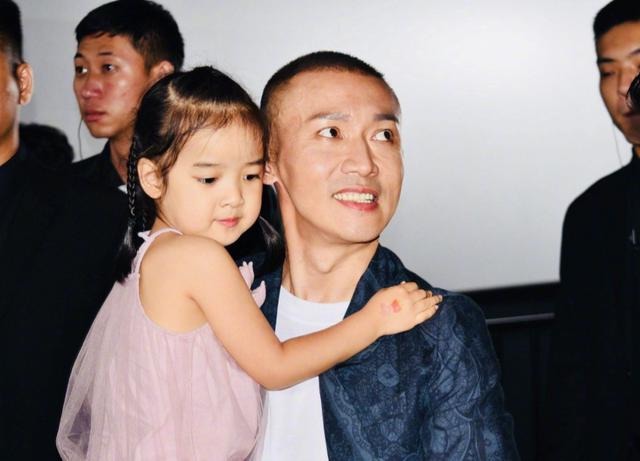 遗传|有一种遗传叫“专挑爸妈缺点长”。