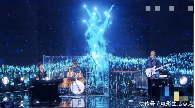 李在溪|《少年之名》首次公演,赛制激烈!胡彦斌为李在溪不负责大发脾气