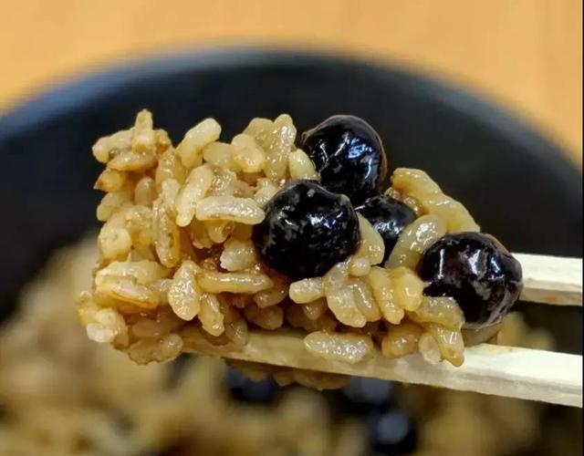 大街|排队6小时,加价买不到!在中国烂大街的产品,为何火遍日本