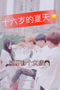 大妈|搞笑GIF:这打卡机太心机了!美女秒过,大妈打几百次却失败了