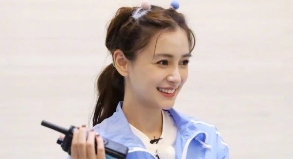 加盟|《奔跑吧》结束后,baby又被综艺节目拟邀,赵露思已确定会加盟!