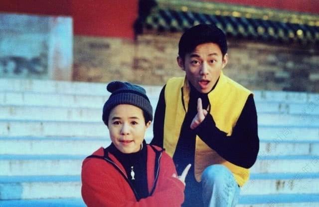  何炅|《向往的生活》最低调女嘉宾，未播就引热议，黄磊没人看也要请