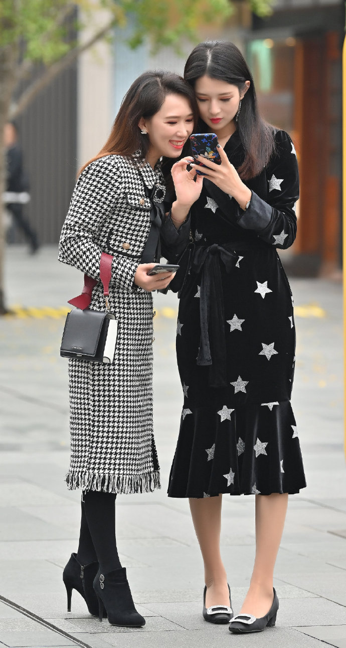  旅游|街拍美女：如果可以选一位小姐姐一起去西藏旅游，你会选哪位小姐姐呢