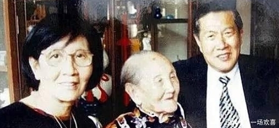 母亲|中国传奇母亲,52岁守寡,养育出13个博士,活到了103岁