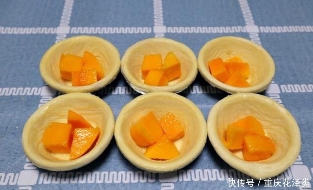 搭配|不用揉面不用醒,简单几步做芒果派,搭配芒果汁味道比买的还好吃