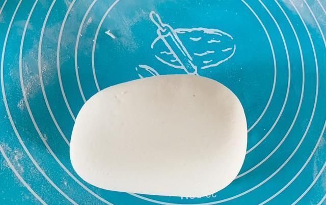 详解|白绿双色花卷做法,详解2种面团配方,再笨也学得会