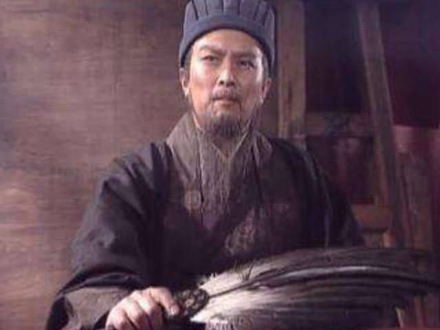 诸葛亮|诸葛亮北伐前，改动国家政策也要斩杀此人，只为掩盖蜀汉一丑闻