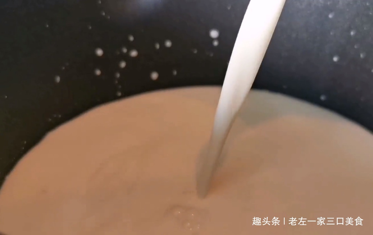  懒人|懒人早餐做法，不揉面不发面，手不沾面，出锅比红烧肉还香，解馋