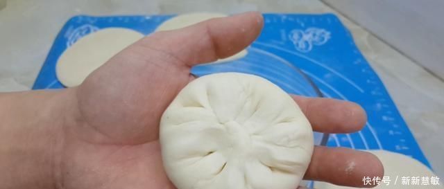 烫面|以后面粉就这样做,不发面不烫面,比鸡蛋饼好吃,个个香脆鼓大泡