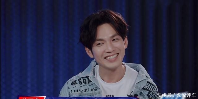 羞涩|《街舞3》队长选人,张艺兴有些羞涩,黄渤表示,喜欢谁我帮你撩