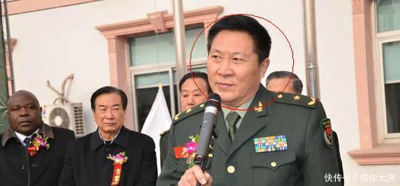 地痞流氓|入戏太深! “地痞流氓”冒充军人行骗15年, 被抓后才反应过来 自己不是少将！