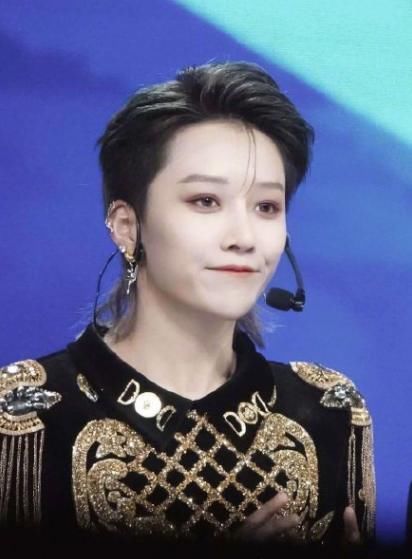  位归|《青春有你2》第三次排名，虞书欣榜首位置被代替，C位归她莫属