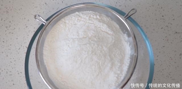 美白|不一样的养生美食——茯苓糕,口感松软Q弹好吃,健脾祛湿美白