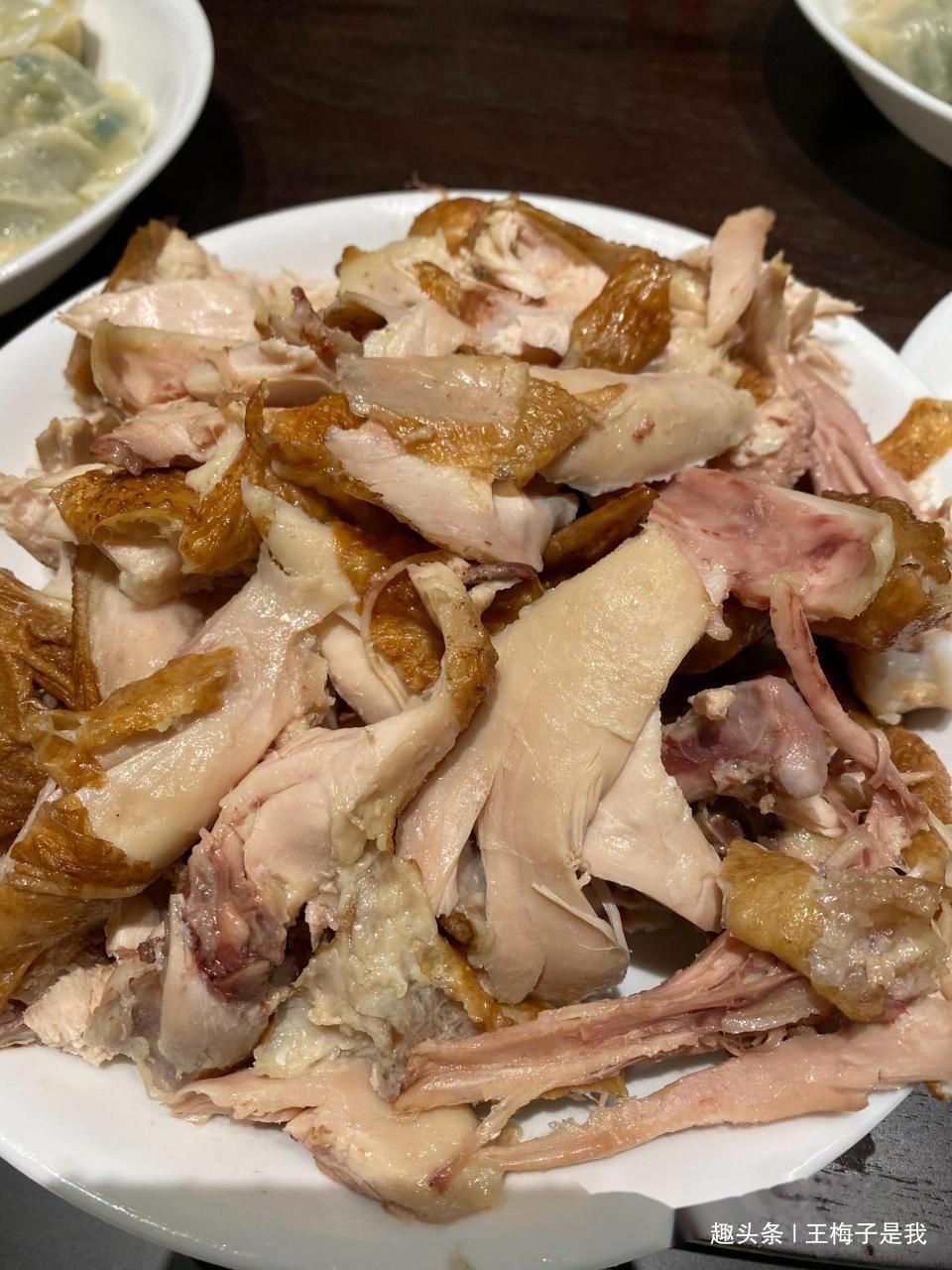 岳云鹏|岳云鹏午餐,3万点赞,和我们老百姓吃一样,本以为每天山珍海味