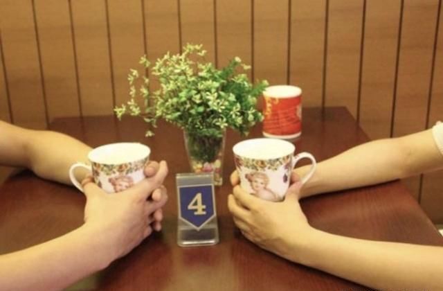  父母|32岁男子一天被逼相亲3次离家出走：该不该接受父母安排的相亲？