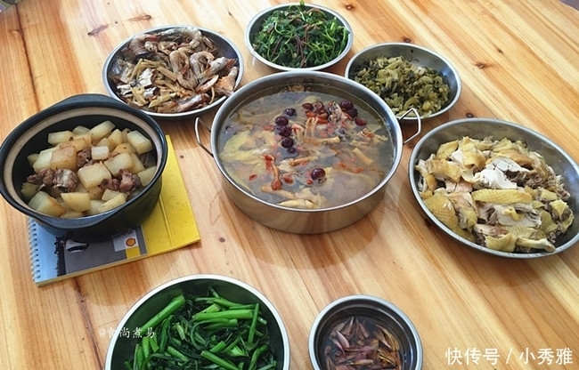 盛情难却|姐姐家请吃饭,姐夫下厨做了一桌客家菜,又吃又拿盛情难却!