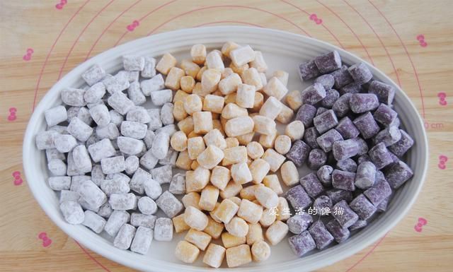 简单|想吃芋圆不用买了,三种食材简单一做,想吃就吃,放半年也不会坏