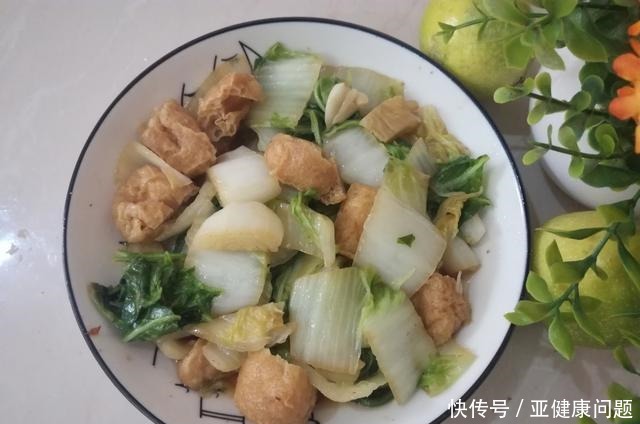 简单|吃了20年才知道,它是“蔬菜之王”,简单一炒,营养全面又鲜美