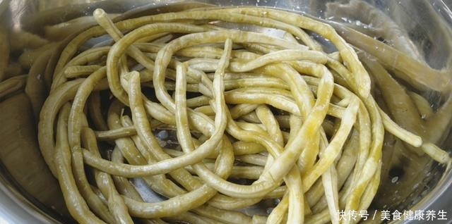 好吃|想吃酸豆角教你客家传统做法,酸脆爽口好吃,一次6斤吃1年不坏