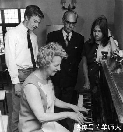 保守党|图说历史 英国历史上唯一的女首相, 玛格丽特·撒切尔夫人照片集