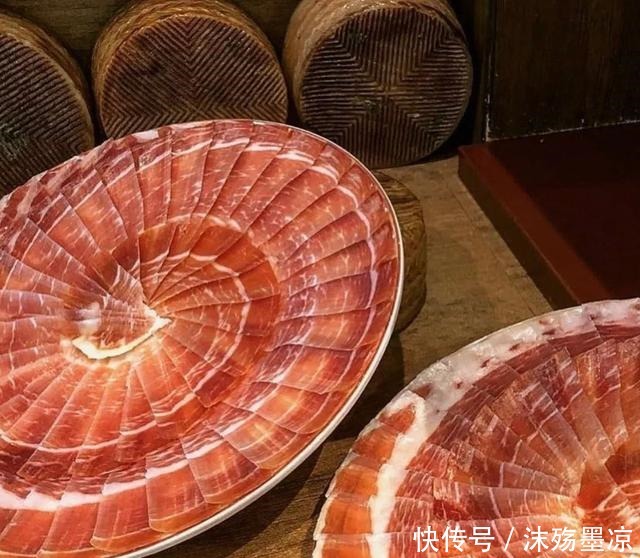 新宠|年夜饭盘中新宠,C位留给与鹅肝、松露、鱼子酱齐名的它!