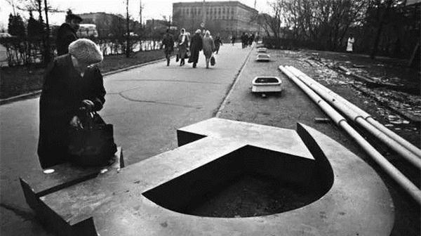 解体|苏联解体时，极度虚弱，中国为什么不趁机夺回曾失去的领土