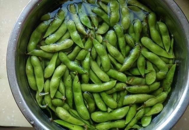 好吃|煮毛豆不要直接下锅，牢记这3点，毛豆煮好翠绿好吃又入味