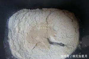 网纹|对自己宠爱一点,来份网纹果酱夹心面包